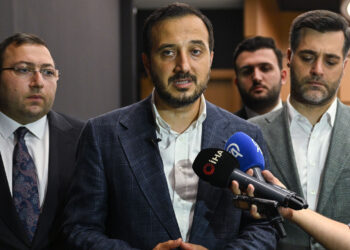 Üsküdar'da Seçim Depremi: AK Parti 'Tiyatro Var' Diyerek Sonuçlara İtiraz Edecek