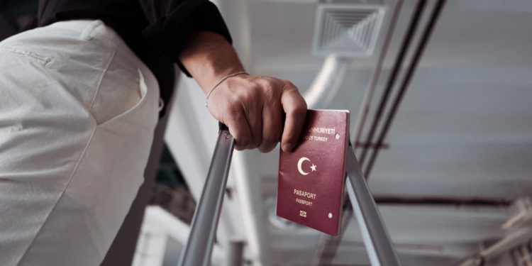 Vize Randevusu Çetesine Ağır Darbe: 37 Şüpheli Tutuklandı