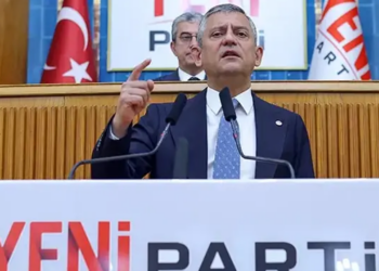 YENİ Parti'de 'Ekim' Hazırlığı: Vitrin Değişiyor, A Takımı Yenileniyor