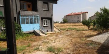İmar kararı geri çekilmezse Dedeoğulları ailesinin mezarları taşınacak