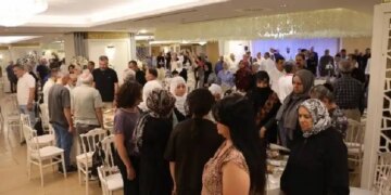 İstanbul’da halk toplantısı: Önderlik süreci masaya getirdi