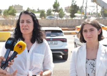 Tutuklanan gençleri ziyaret: Uyuşturucuya karşı çıkanlar, uyuşturucu suçlularıyla aynı koğuşta