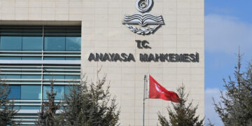 Sarı, kırmızı, yeşil bilekliğin cezaevinden çıkarılmasının engellenmesine ihlal kararı