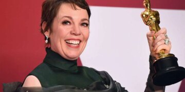 Meryl Streep ve Selena Gomez duyurdu: Olivia Colman Only Murders in the Building kadrosunda