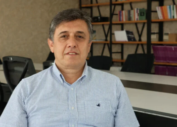 Mehmet Rüştü Tiryaki: Yasanın uygulanmasının başka bir koşula bağlanması önemli bir eleştiri konusu