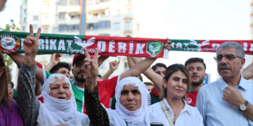 Taraftar grupları: Uyuşturucuya karşı mücadele örgütlenmekten geçiyor
