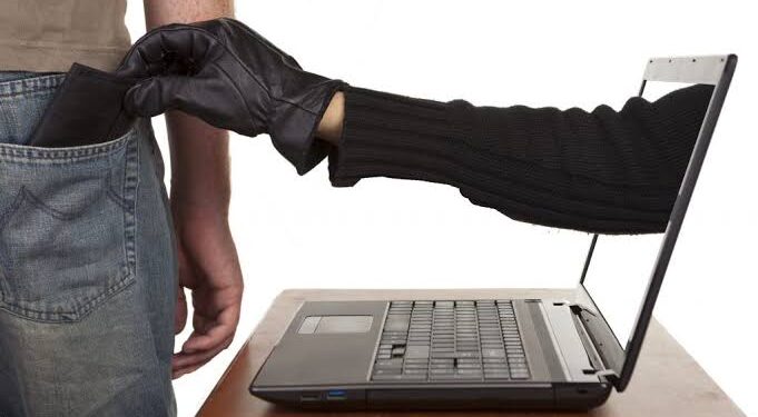 Silopiya dijital dolandırıcıların hedefinde: İlçede en az 10 dosya bulunuyor