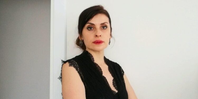 Gazeteci Filiz Gazi: Cemaat operasyonun nereye kadar genişleyeceği önemlidir