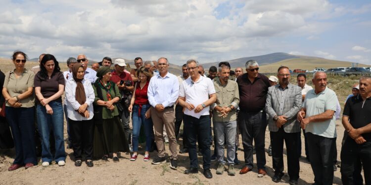 Dîgor Katliamı’nın 33. yılında çağrı: Devlet geçmişiyle yüzleşmeli