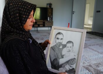 Eşi çocuklarının yanında katledildi: 9 kez göç ettik, çok acı çektik yine de barış diyoruz