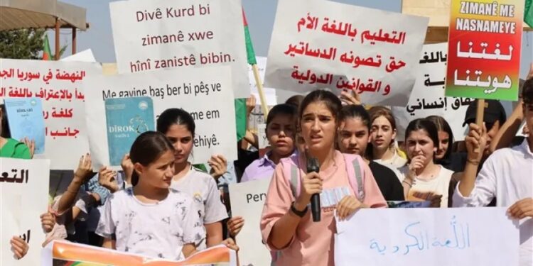 Rojava’da Kürtçe eğitim protestoları sürüyor: Anadilde eğitim hakkımızdan vazgeçmeyeceğiz
