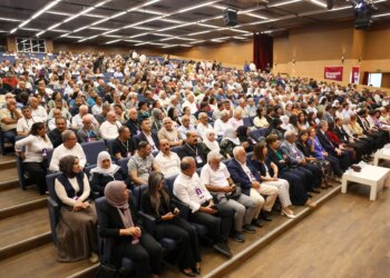 Tülay Hatimoğulları ve Tuncer Bakırhan yeniden Eş Genel Başkan seçildi