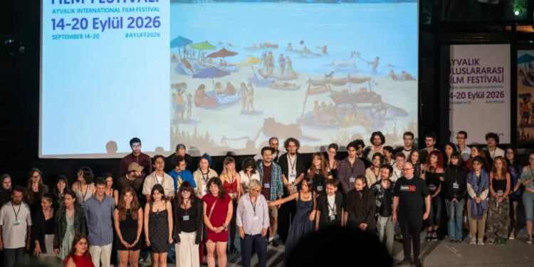 Ayvalık Uluslararası Film Festivali, beşinci kez başladı: Yarışmasız ve kırmızı halısız