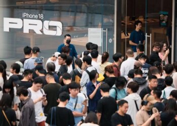 Apple, yeni çıkan cihazlarındaki sorunları güncellemelerle çözüyor