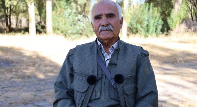 İki oğlu tutsak olan baba: Hak, adalet ve barış istiyoruz