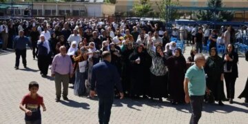 Özgürlük mücadelesinde yaşamını yitirenler için yapılan anmalar devam ediyor