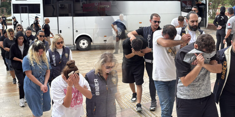 7 İle Yayılan Yasa Dışı Bahis Ağı Çökertildi: 27 Şüpheli Tutuklandı