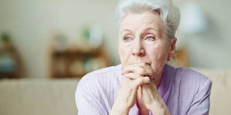 Giderek artan unutkanlığa dikkat: Uzmanından Alzheimer’da ‘erken tanı’ uyarısı