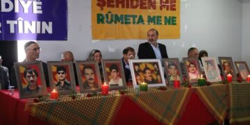 Özgürlük mücadelesinde yaşamını yitirenler için anma düzenlendi