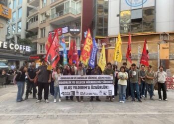 Ege Üniversitesi’nde tutuklanan öğrenci için eylem
