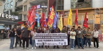 Ege Üniversitesi’nde tutuklanan öğrenci için eylem