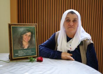 Anmada kızının fotoğrafının arkasında bir an olsun kalkmadı: Onların yolundan ayrılmayacağız