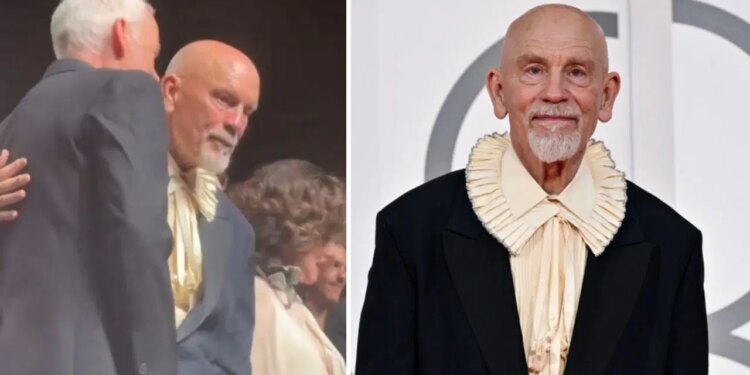Venedik’te tarihi anlar: John Malkovich’in başrolünde olduğu ‘Wild Horse Nine’ 13 dakika alkışlandı