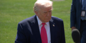 ABD Başkanı Trump'tan 3 Dev Yayın Organına 'Beyaz Saray' Yasağı