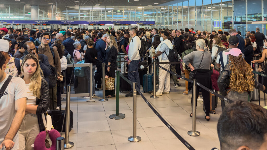 Avrupa Kapılarında Kriz: 9 Ülke Yeni Schengen Sistemini Askıya Aldı