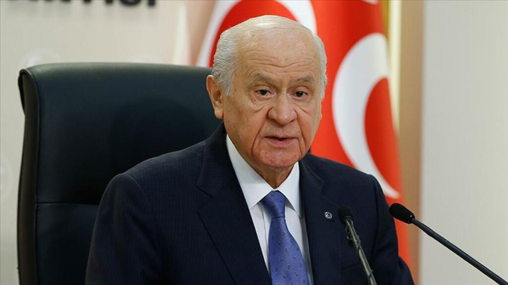 Bahçeli'den Çarpıcı Amedspor Uyarısı: 'Kirli Projelere Alet Etmek İsteyenler Var'