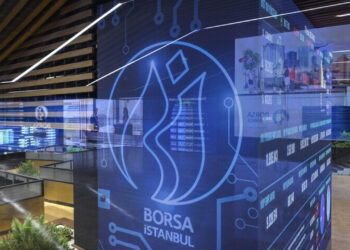 Borsada Holding Depremi: BIST 100 Endeksi Haftaya Düşüşle Girdi