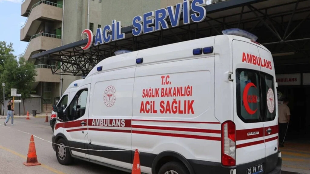 Denizli'de Dehşet! 15 Yaşındaki Çocuk, Tartıştığı Kişiyi Öldürdü