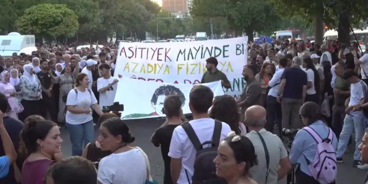Amed ve İstanbul’ta binler 1 Eylül Dünya Barış Günü’nde yürüdü
