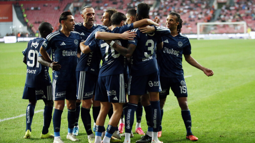 Fenerbahçe'de 4 Veda Birden: Diego Carlos, Talisca, Becao ve Çağlar Söyüncü ile Yollar Ayrılıyor