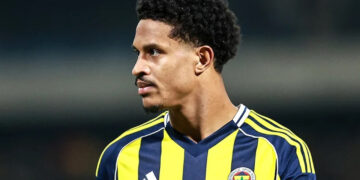 Fenerbahçe'den Oosterwolde Açıklaması: Sol Bacağından Operasyon Geçirdi