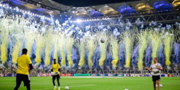 Fenerbahçe'den Stadyum Hamlesi! Kapasite 64 Bine, Gelir 25 Milyon Euro Artacak