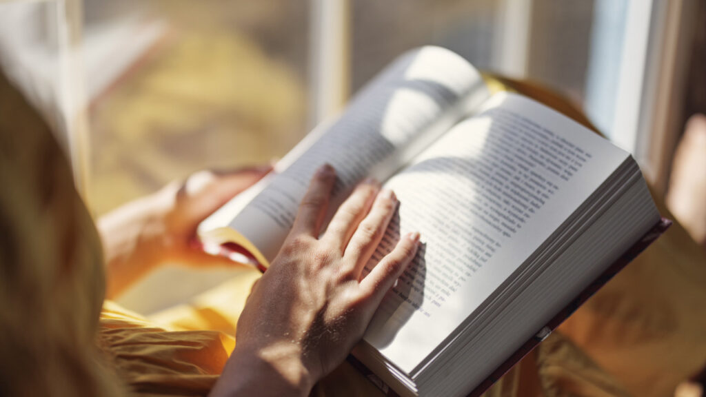 Her Gün Kitap Okumak Beyni Yeniliyor, Demansı Önlüyor