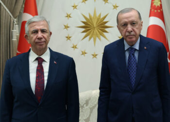 Mansur Yavaş Sessizliğini Bozdu: 'İki Genel Merkez de Rahatsızsa Gereğini Yaparım'