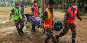 Nepal'deki Sel Felaketinde Can Kaybı 1403'e Çıktı