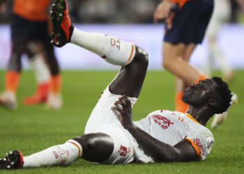 Osimhen'in Sahalara Dönüş Tarihi Belli Oldu! Trabzonspor Maçında Oynayacak mı?
