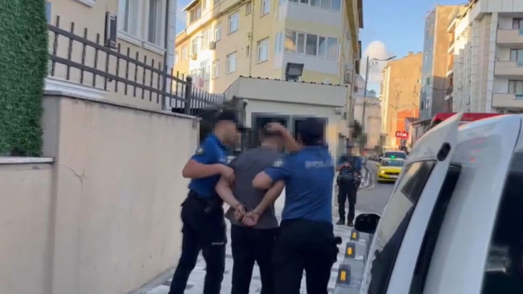 Şişli’de Atatürk'e Hakaret Eden Şüpheli Yakalandı