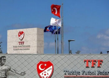 Süper Lig'de Ceza Yağmuru Kapıda: 11 Kulüp ve Dev İsimler PFDK'ye Sevk Edildi