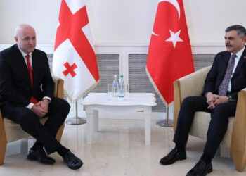 Tiflis'te Suç Örgütlerine Sınır Ötesi Kıskaç: İçişleri Bakanı Çiftçi'den Gürcistan'a Kritik Ziyaret
