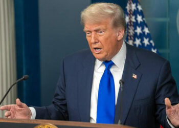 Trump'tan Hürmüz Çıkışı: 'Adını 'Trump Boğazı' Yapacağız!'