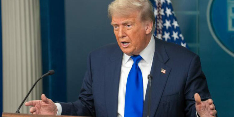 Trump'tan Hürmüz Çıkışı: 'Adını 'Trump Boğazı' Yapacağız!'