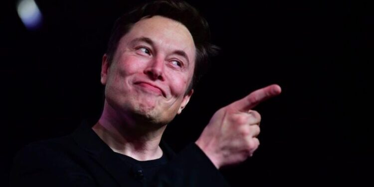 Elon Musk, “yapay zekanın insanlığı yok edebileceği” korkularına cevap verdi