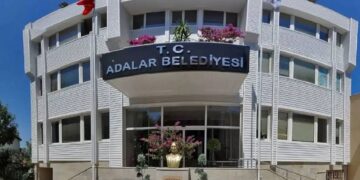 Adalar Belediye Başkanvekili Medine Pamuk istifa etti: Yeni seçim yapılacak