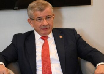 Ahmet Davutoğlu bugün ifade verecek