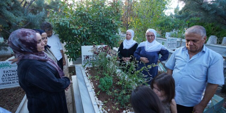 Zelal Kartal mezarı başında anıldı