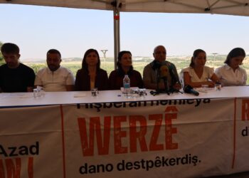 Şiyar Be Platformu’ndan 4 mahallede bağımlılık anketi